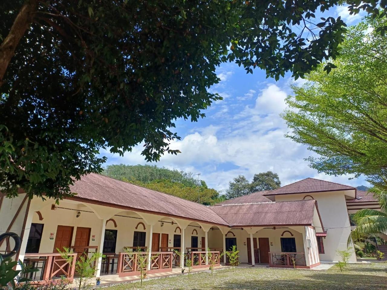 Hotel Lemuni Retreat & Training Centre - Kerling, Selangor Exterior foto